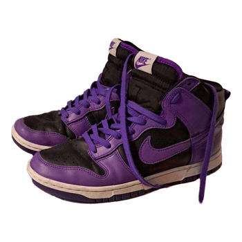 Violetti mustat Nike tennarit 41