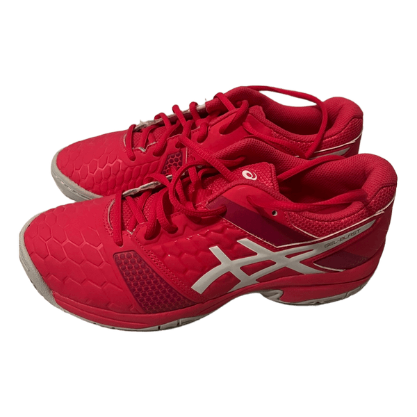 Punaiset Asics sisäpelikengät