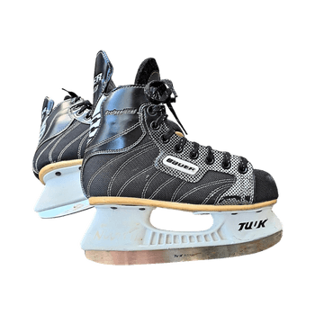 Bauer Supreme skates in 35