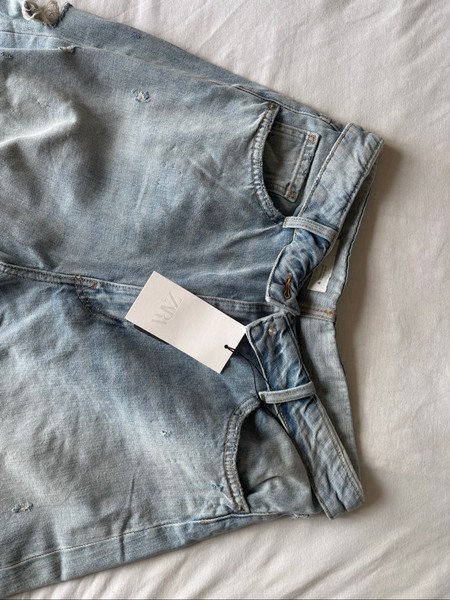 Udgået Lyseblå Zara jeans