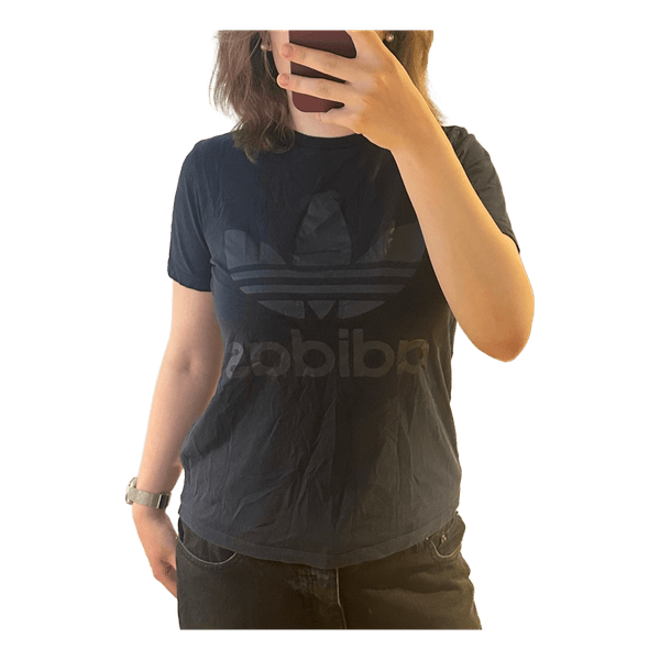 Black Adidas t-shirt