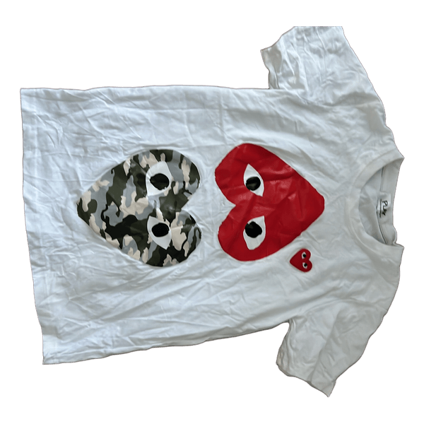 Hvid t-shirt med hjerteprint