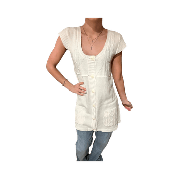 Valkoinen neulemekko