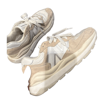New balance sneakers