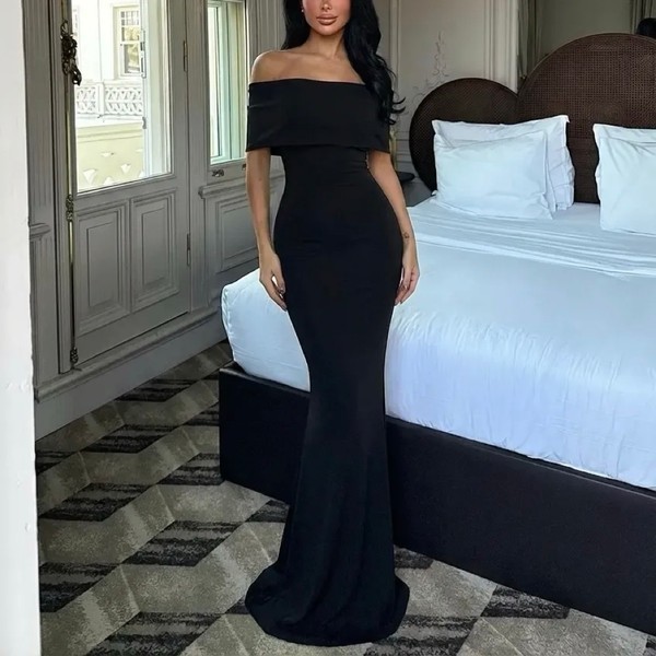 Black One Sleeve Dress