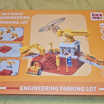 Engineering parking lot lelu