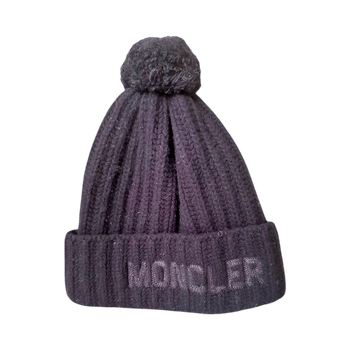 Black knit beanie hat