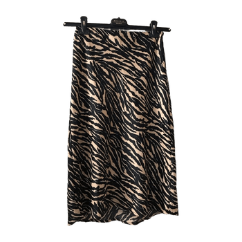H&m skirt
