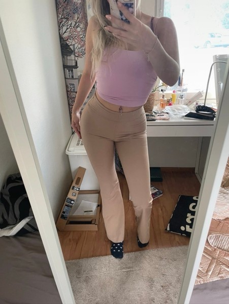 Beiget levenevät H&M housut