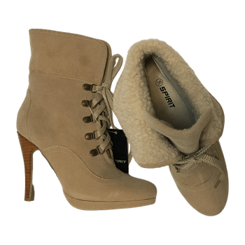Spirit store boots