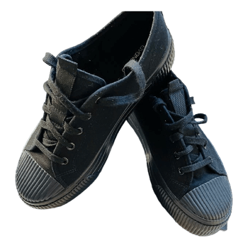 Black platform sneakers