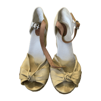 Hilfiger heels