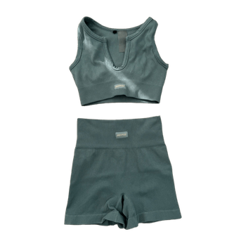 Bo + tee sportswear