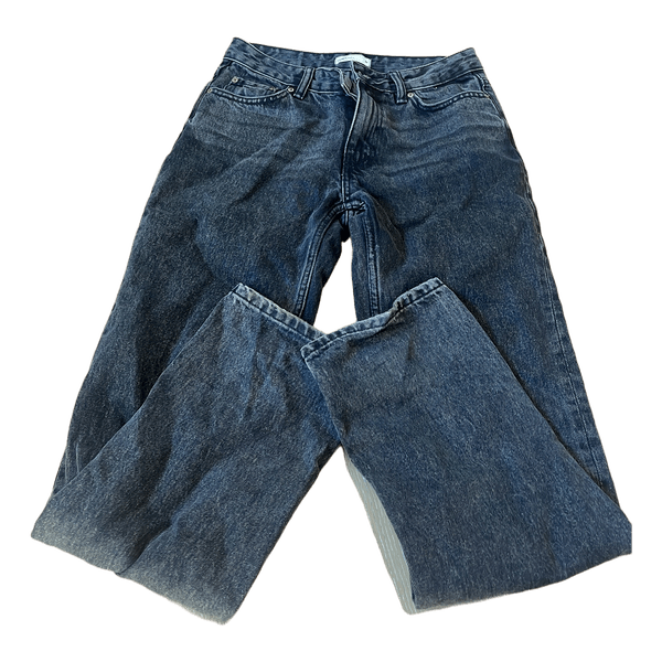 Mørkegrå vaskede jeans
