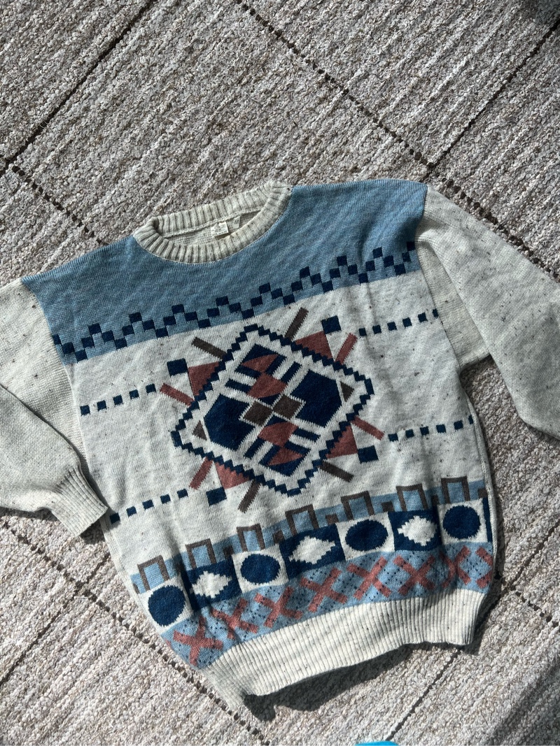 Beige vintage villapaita M