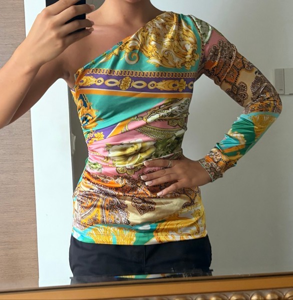 Imperial multicolor patterned top