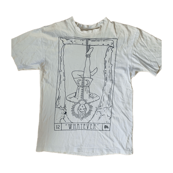 valkoinen vintage t-paita