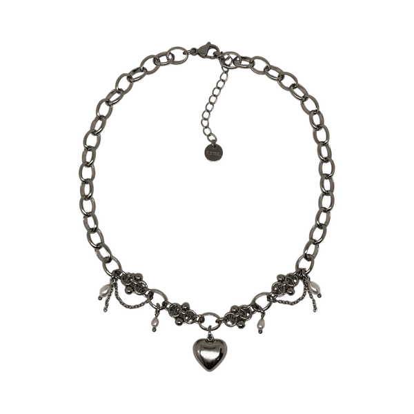 Princess heart necklace
