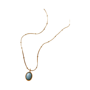 Kaunis kultaketju akvamariini