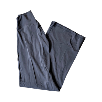 Suoralahkeiset treenihousut