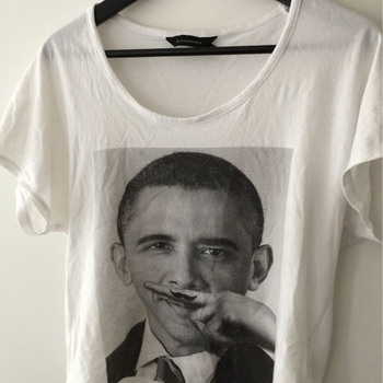 Eleven paris top