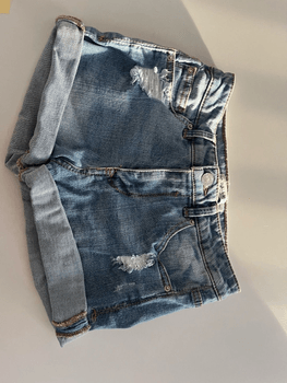 Bull& bear shorts