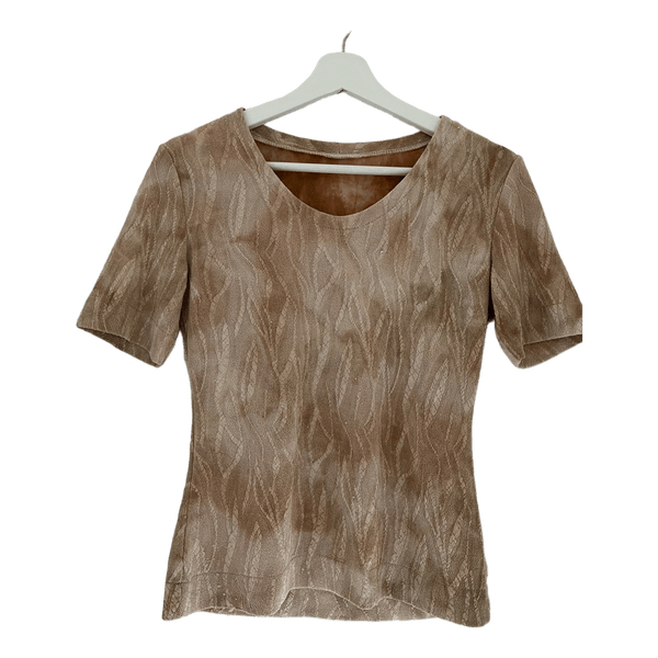 Beige kuviollinen lyhythihainen paita
