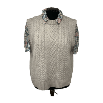 beige neuleliivi