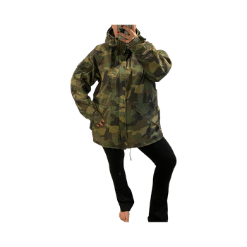 Camokuvioinen parka