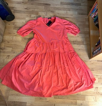 Pink dress