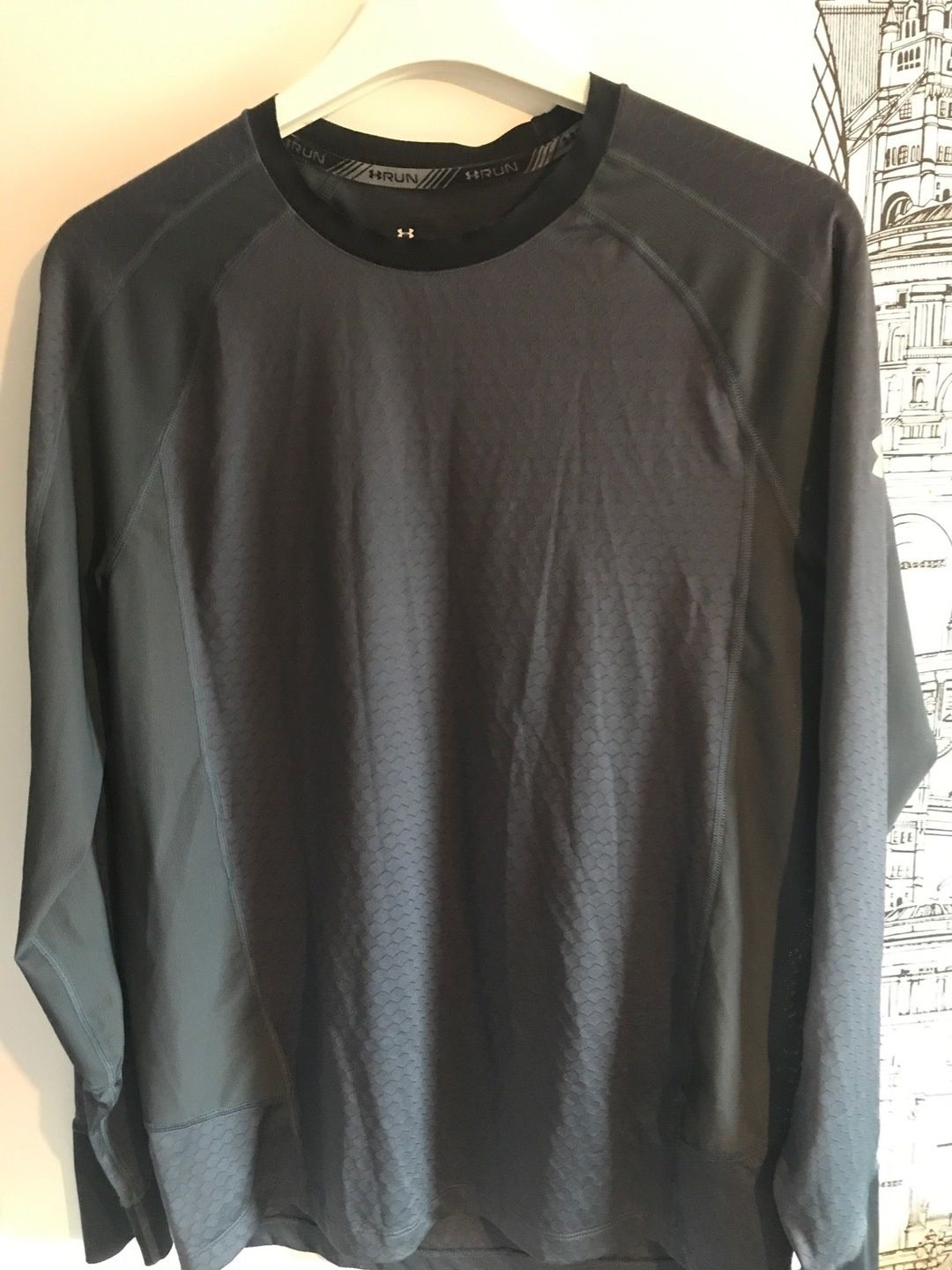 Under armour sportswear