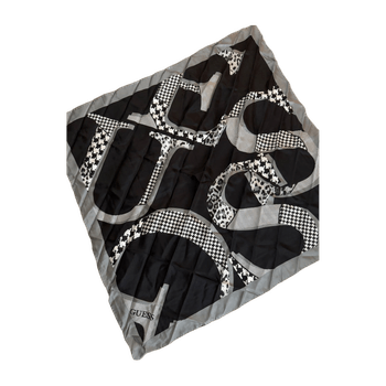 Guess scarf