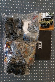 Lego Technic Land Rover Defender