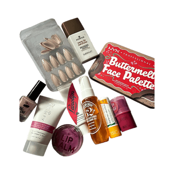 Müüa komplekt erinevas seisukorras tooteid Sees erineva firma tooted: nyx, sdj, essence jne 