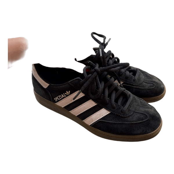 Adidas Spezial sneakers