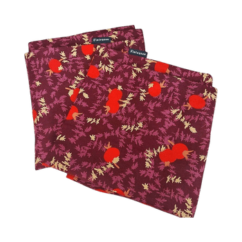 Ruusunmarja koristetyynynpäällinen