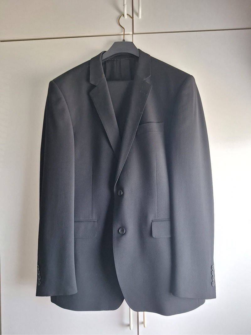 Suit