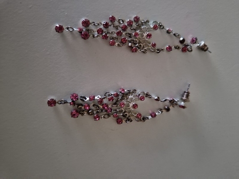 Pink rhinestone dangle Earrings