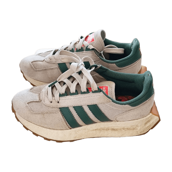 Adidas Originals lenkkarit