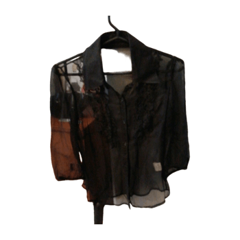 B.young blouse