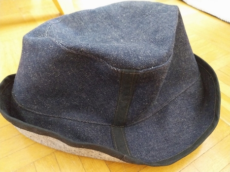 Bucket-hattu, denim