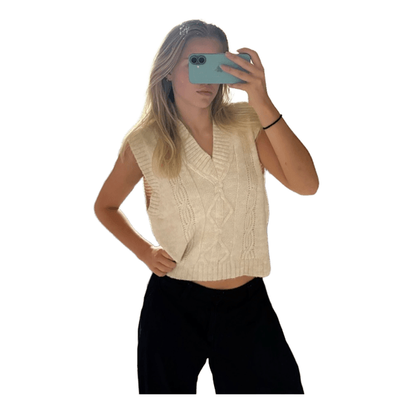 Strikket vest i råhvid