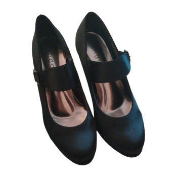 Tango heels