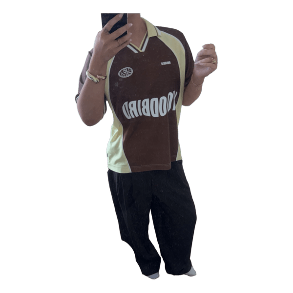 Brown t-shirt