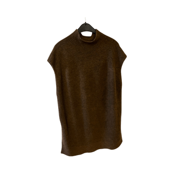 Ruskea neuleliivi pidempi