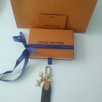 Louis Vuitton Cherished Tab Key Holder