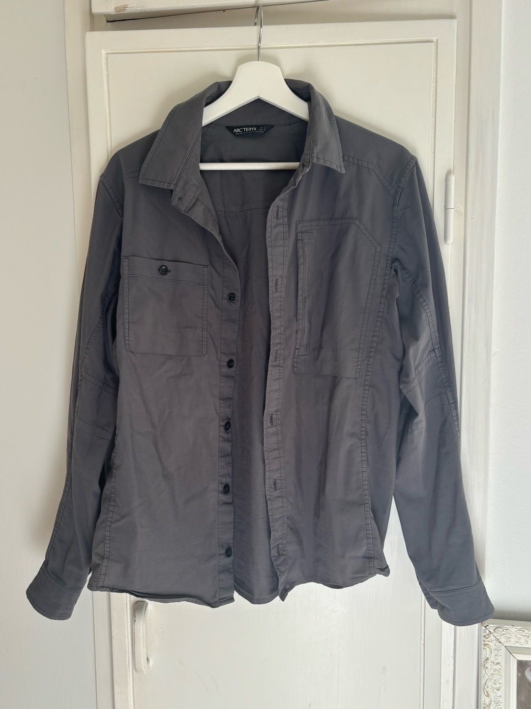 Arcteryx top