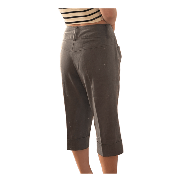 Grey cropped trousers
