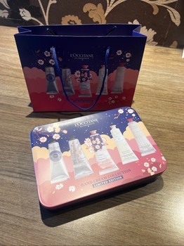 L'Occitane hand cream set