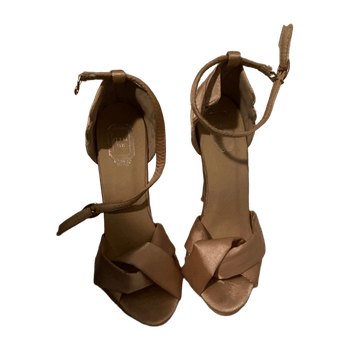 Wish fashion wear heels